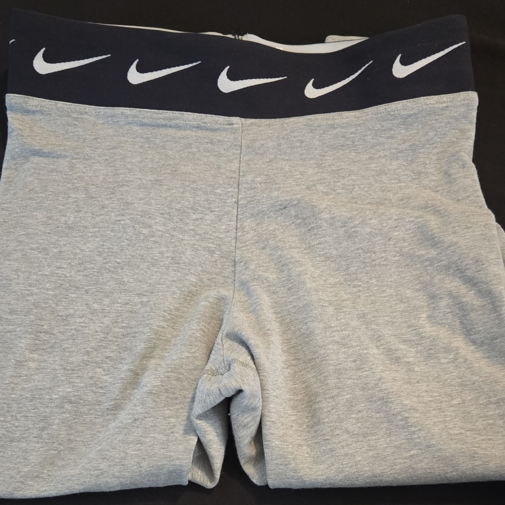 Nike Womens Leggins Gray Size M